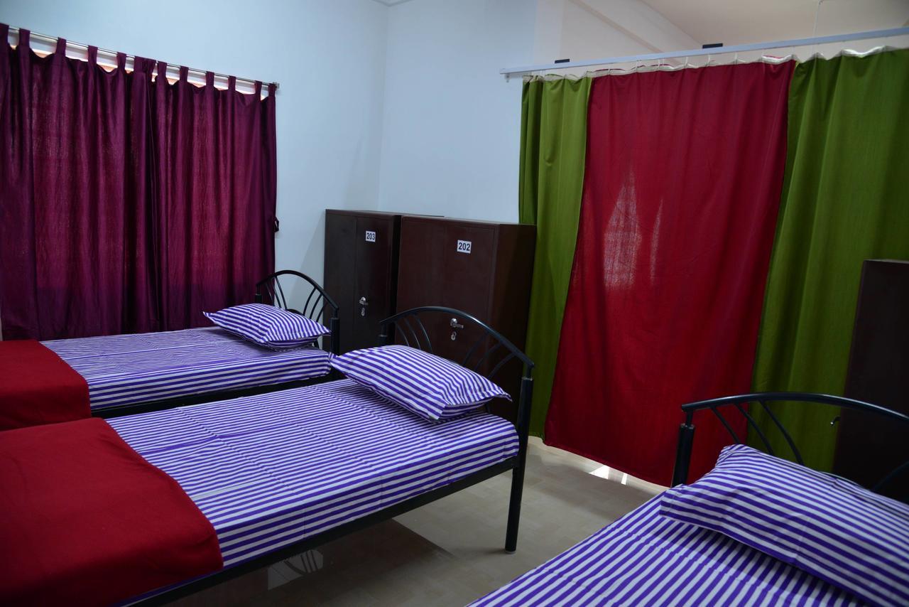 Hotel Tranquil Hospitality à Bhubaneswar Extérieur photo